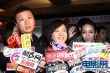 侯佩岑攜夫幸福返臺(tái) 侯媽媽被提“小三”顯平靜