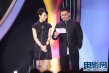 姜武、姜宏波頒優(yōu)秀女演員獎 默契亮相侃侃而談