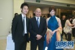 妻夫木聪现身上影节后台 与吴宇森导演亲密合照