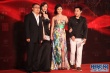 《摆手舞之恋》剧组亮相 女主角尚华爆乳走红毯