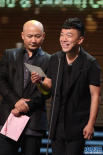 王全安、黃渤頒發(fā)最佳女演員獎 相互調(diào)侃顯默契