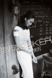 張歆藝黑白光影寫真 素雅妝容點綴迷人氣質(zhì)