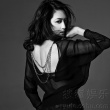 孟廣美寫(xiě)真盡顯熟女氣質(zhì) 眼神冷艷魅惑十足