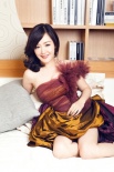 薛佳凝写真温婉妩媚 知性大气变身都市轻熟女