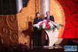 賈樟柯、吳宇森相談甚歡 為優(yōu)秀華裔導(dǎo)演獎(jiǎng)開(kāi)獎(jiǎng)
