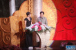 濮存昕和蒋雯丽同登台 为华表奖优秀男演员开奖