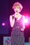 2011全球华语榜揭晓 容祖儿染黄毛林峰激情热舞