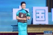 娜仁花金雞三獲提名終封后 領獎激動落淚顯真情
