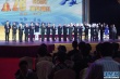 金雞百花電影節(jié)評委集體亮相 與觀眾揮手道別