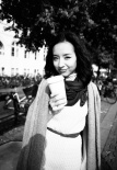 董潔海外進(jìn)修音樂變時(shí)尚 街拍黑白照顯俏皮可愛