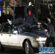 《神奇蜘蛛侠》纽约补拍 安德鲁带面罩飞檐走壁