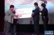 成龙、电影频道节目中心主任阎晓明揭善款金额