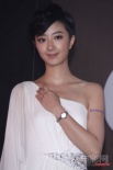 桂綸鎂長裙亮相代言 受訪稱與陳柏霖順其自然