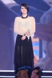 尚雯婕着透视装秀内衣 与周笔畅、谭维维拼歌技
