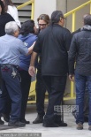 皮特失落金球欲“沖奧” 遭大媽粉絲抱脖狂啃