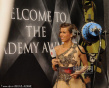 奧斯卡頒獎(jiǎng)禮準(zhǔn)備就緒 小金人披“面紗”待主人