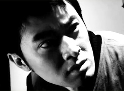 《黑暗中的救赎》预告片 任泉挑穿囚服挑战监狱戏