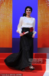 “一次別離”蕾拉·哈塔米端莊亮相 頒評審團大獎