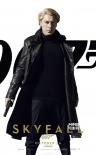 “007天幕危机”曝IMAX版海报 邦德仍酷劲十足