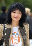 張曼玉朋克裝亮相時(shí)裝周 韓星全度妍洋裝優(yōu)雅