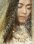 姚晨金紗遮面眼神犀利 拍前衛(wèi)寫真秀出女王范兒