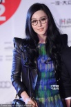 范爺獲評年度最美女人 景甜露排骨胸劉曉慶爆乳