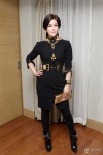 劉曉慶霸氣打造冷艷女王style 緊身束腰顯貴氣
