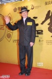成龍現(xiàn)身《十二生肖》首映 姚星彤敞胸大露乳溝