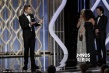戴米恩·劉易斯斬獲系列劇最佳男演員 興奮領獎
