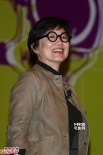 林青霞戴黑框眼鏡鼓勵(lì)閱讀 現(xiàn)場(chǎng)吐露婚姻秘訣