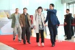 《神勇投彈手》劇組走紅毯 主演答有為心情大好