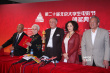 《飛越老人院》劇組后臺亮相 老藝術(shù)家慷慨激昂