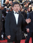 《如父如子》导演是枝裕和 只身亮相腼腆羞涩