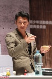 霍啟剛默認(rèn)郭晶晶有喜 謝霆鋒入股進軍飲食業(yè)