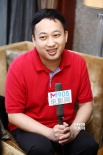专访于正：我的艺人不能陪酒 下次拍电影会更好