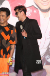 杜德伟罗志祥两代舞王欢乐相见 台上搞笑玩亲亲
