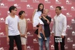 蔡明亮《郊游》发布会 主演李康生带侄儿亮相