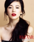宋慧乔娇媚红唇妆登杂志封面 演绎完美复古优雅