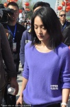 《红高粱》开机周迅未见怀孕 绯闻缠身无精打采