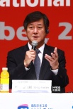 第18届釜山电影节10月12日闭幕 李庸观直面质疑