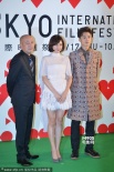 長澤雅美白衣飄飄純美動人 岡田將生似王子陪伴