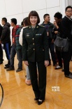 《變形金剛4》紀(jì)培慧變軍官 百強(qiáng)選手客串記者