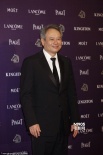 金馬最佳影片爆冷 主席李安后臺(tái)淡定揮手致意