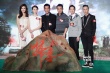 古天樂《掃毒》首映抱袁泉 張家輝曝激吻變性美女