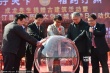 成龍福建捐贈(zèng)古建筑 怒斥破壞文物者“王八蛋”