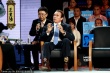 施瓦辛格稱愿與中國導演合作 張紀中現(xiàn)場送寶劍