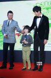 《爸爸去哪儿》定档年初一 张亮田亮疑订娃娃亲