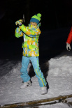 《爸爸去哪兒》收官 爸爸劈木頭熊孩子玩雪橇
