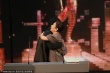 蔡瀚亿获“最佳新演员” 激动失声与鲍起静拥抱