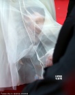 《馴龍高手2》展映 瘋狂男粉鉆費雷拉裙底偷窺